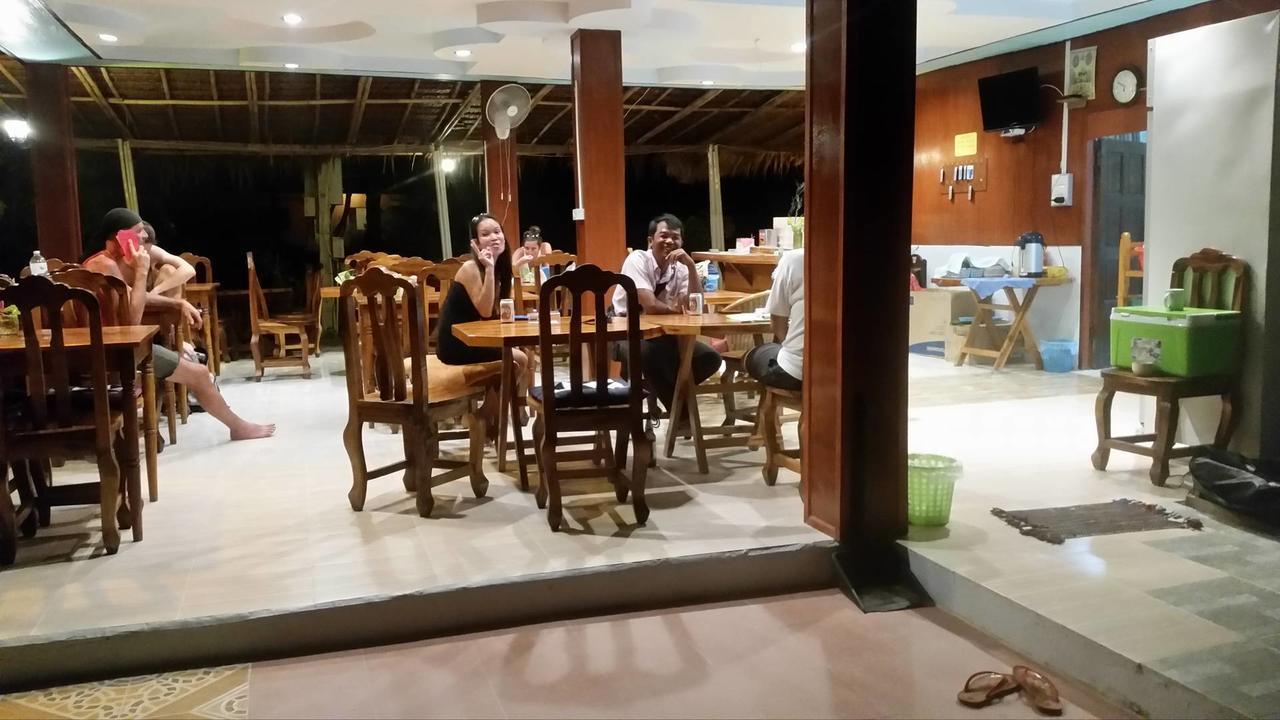 Smile Sunset Resort เกาะหลีเป๊ะ ภายนอก รูปภาพ