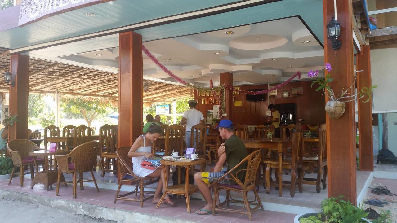 Smile Sunset Resort เกาะหลีเป๊ะ ภายนอก รูปภาพ