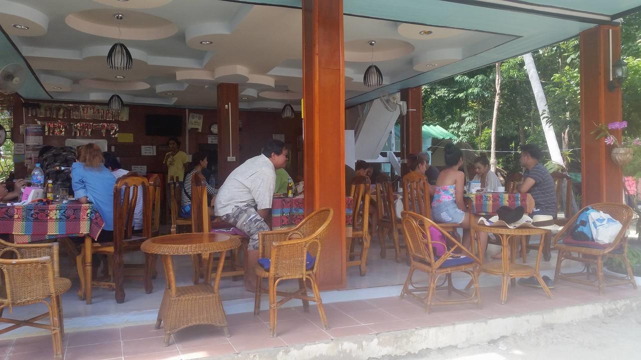 Smile Sunset Resort เกาะหลีเป๊ะ ภายนอก รูปภาพ